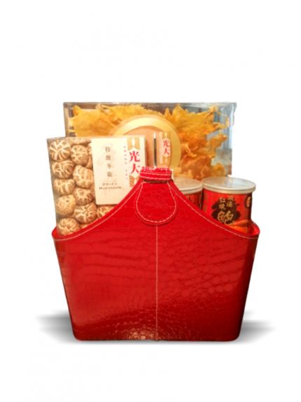 Chic gift basket