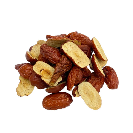 Split red dates slices
